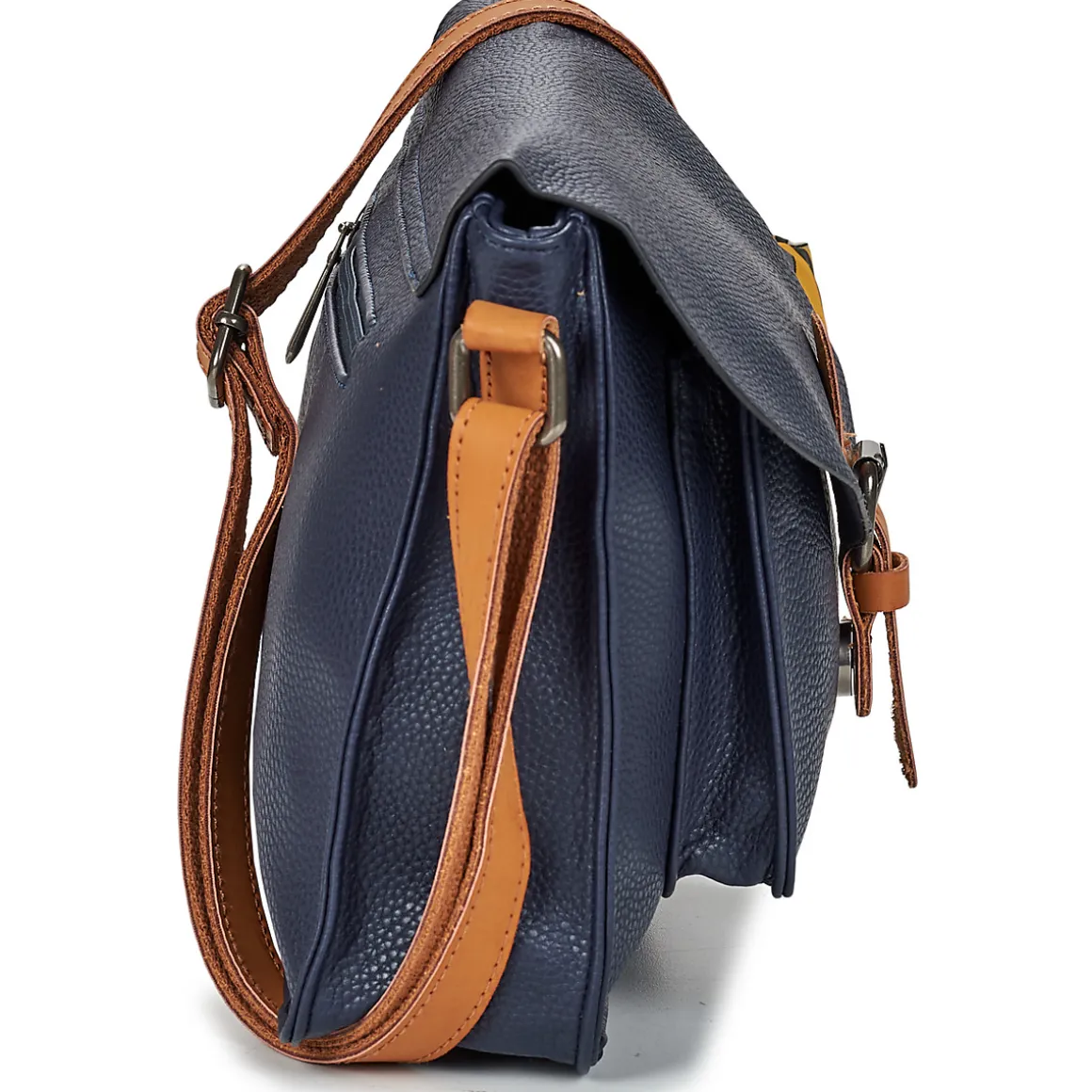 Casual Attitude - MILA