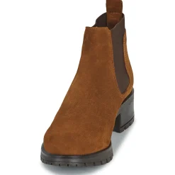 Casual Attitude - ONYA