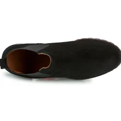 Casual Attitude - ONYA