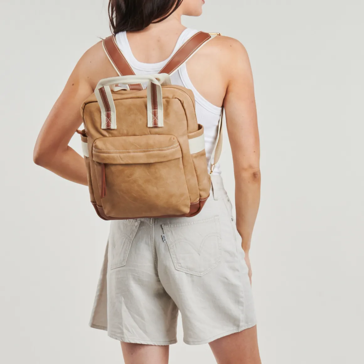 Casual Attitude - SISA