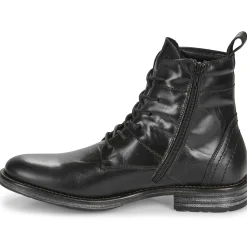 Casual Attitude - TYLIAN