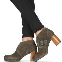 Chie Mihara - QUIRINA