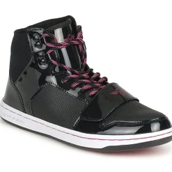 Creative Recreation - W CESARIO