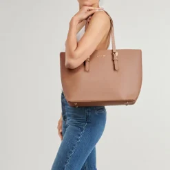 David Jones - CM6738A