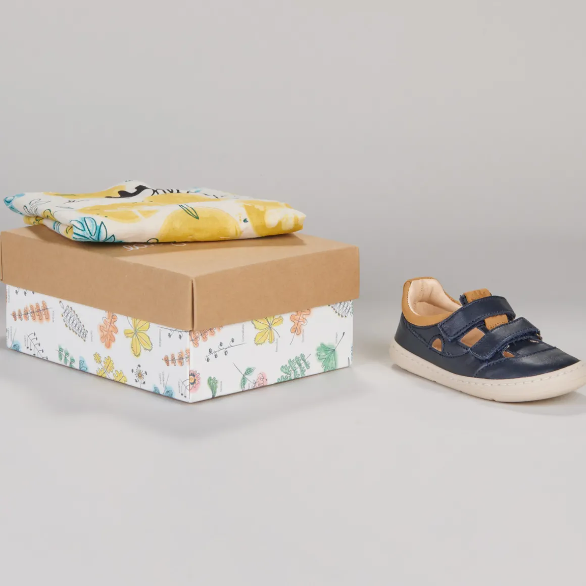 Easy Peasy - MY DUCKIE'S SALOME