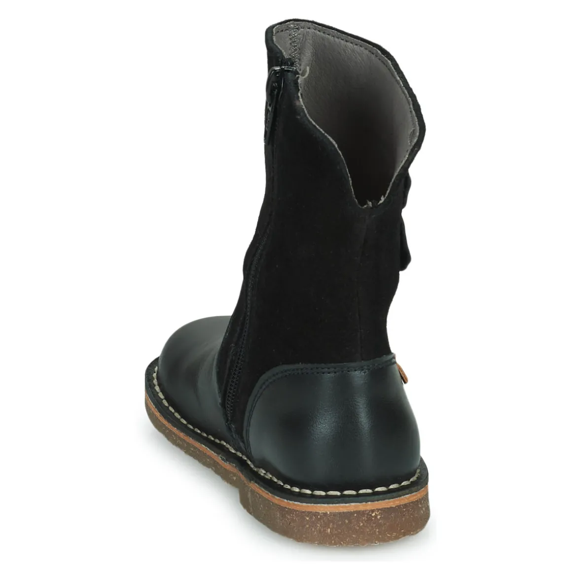 El Naturalista - NASHVILLE