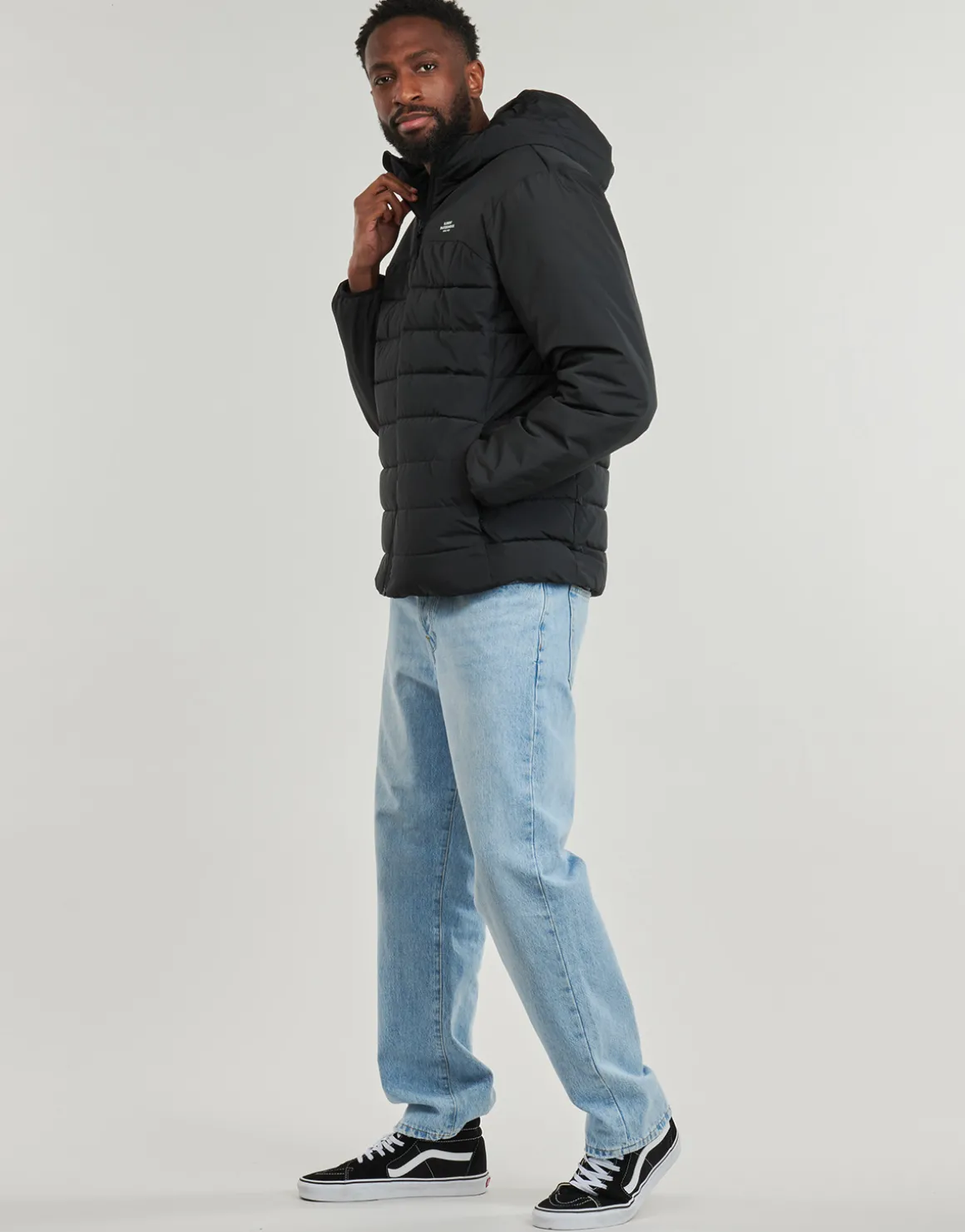 Element - CLASSIC INSULATOR