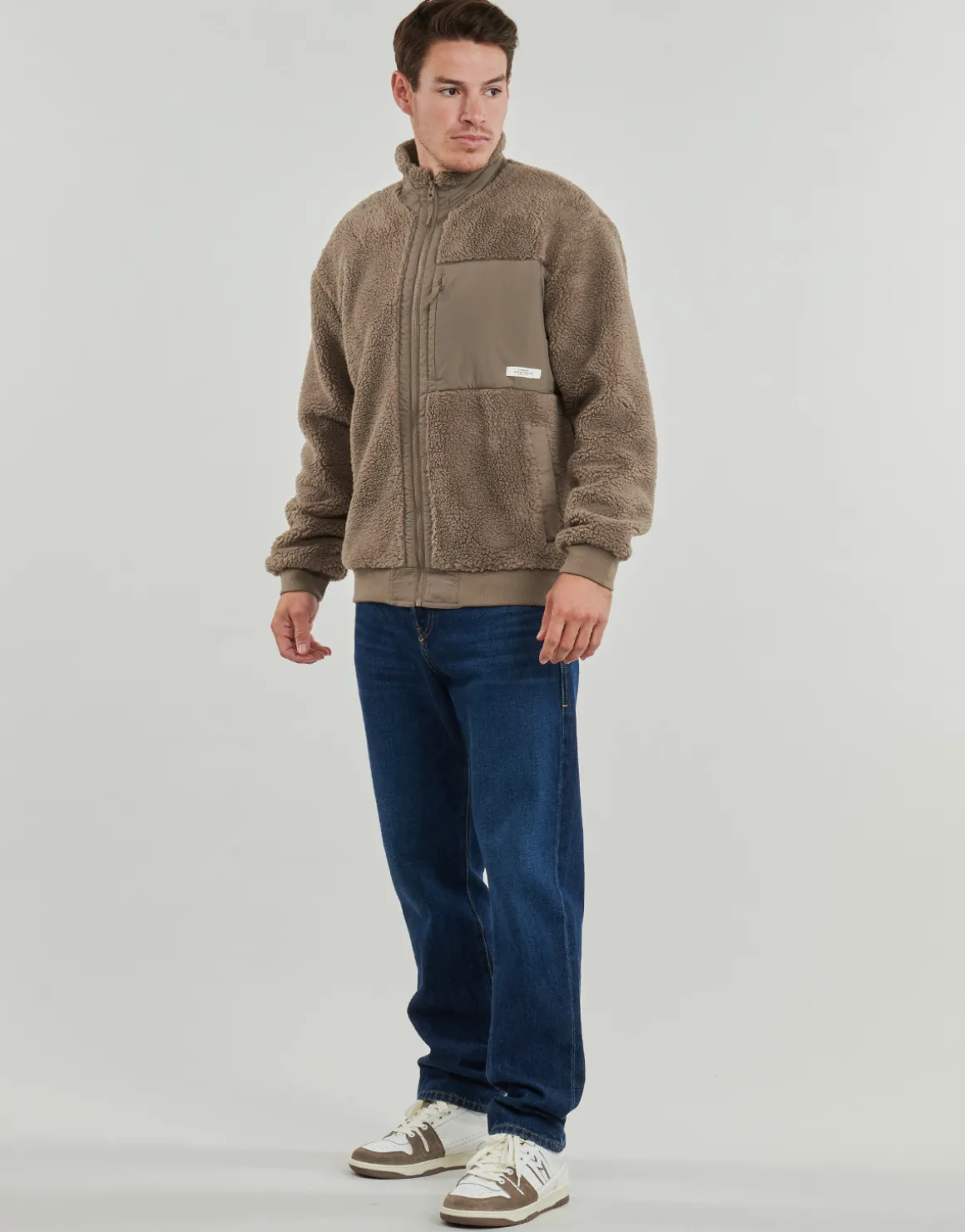 Element - OAK SHERPA