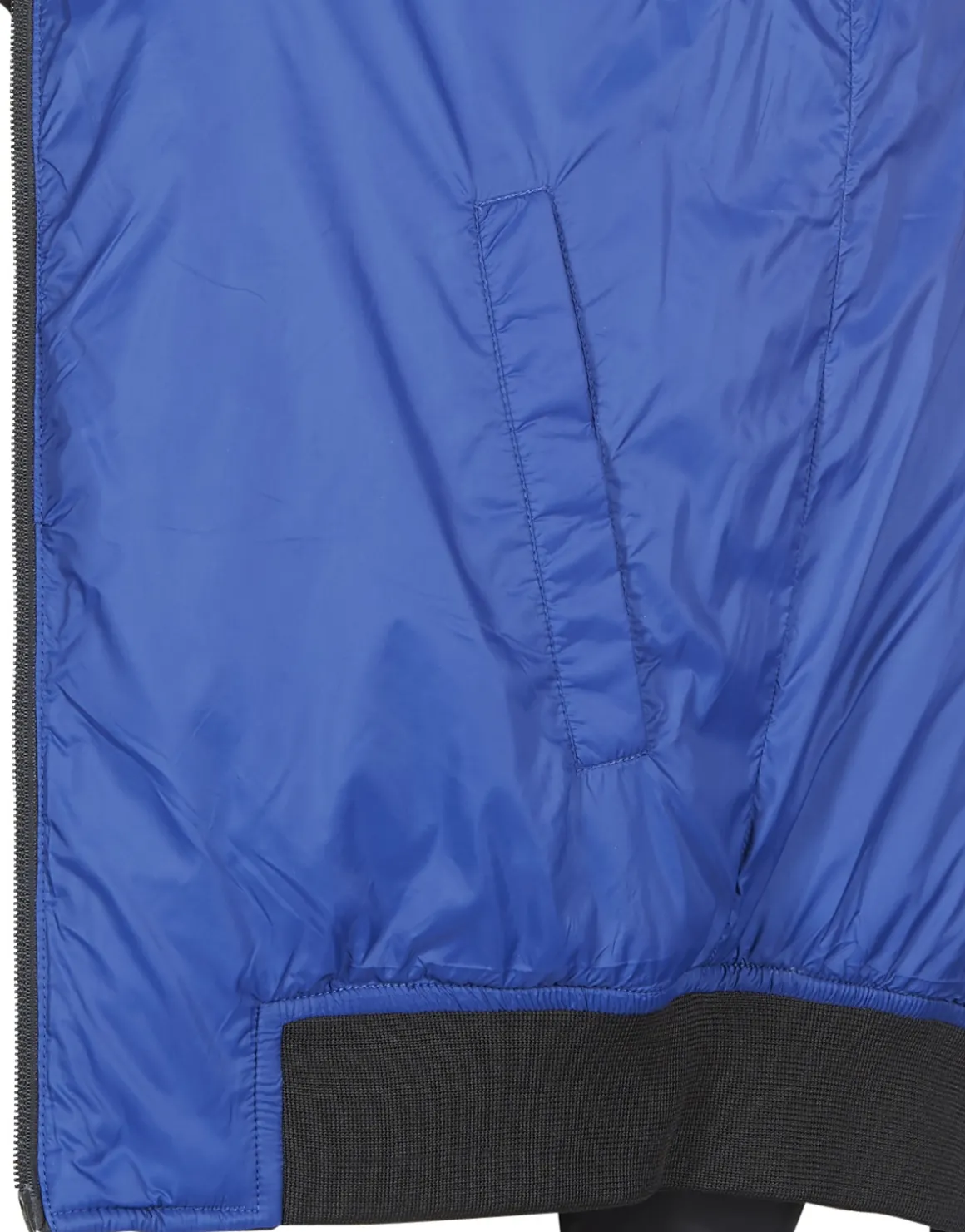 Emporio Armani - YWES