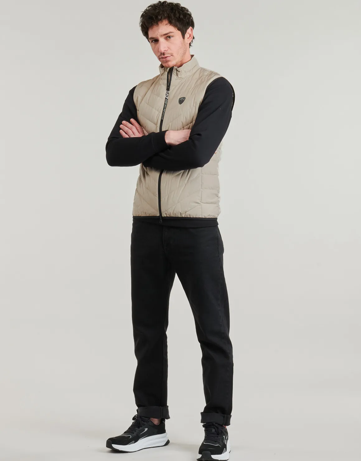 Emporio Armani EA7 - TRAIN PREMIUM SHIELD DOWN LIGHT VEST 8NPQ02