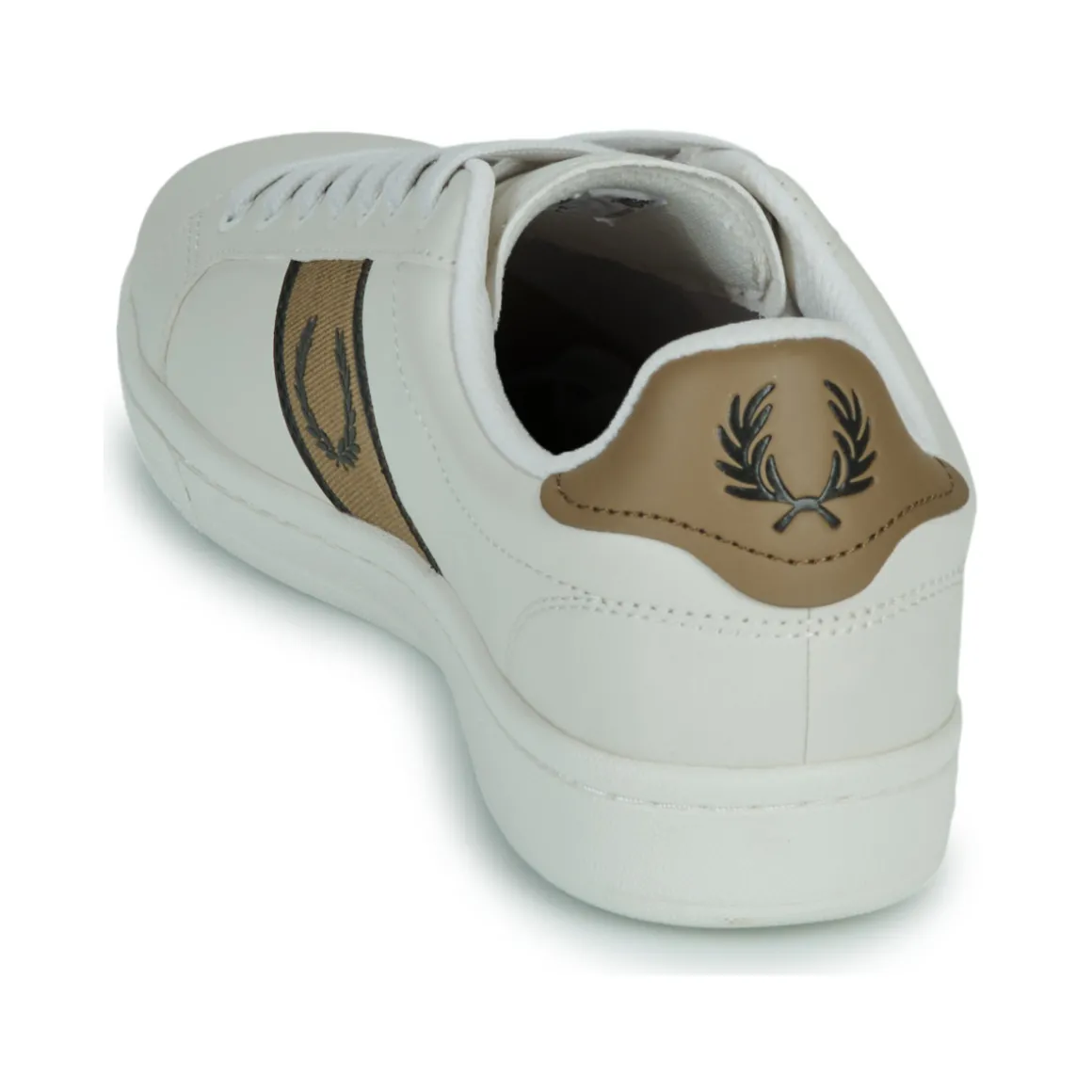 Fred Perry - B721 LEATHER