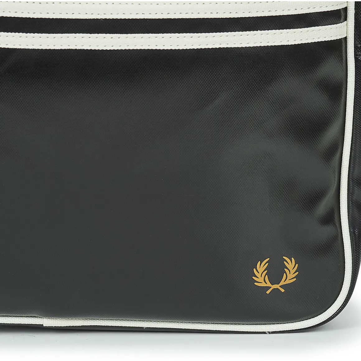 Fred Perry - CLASSIC SHOULDER