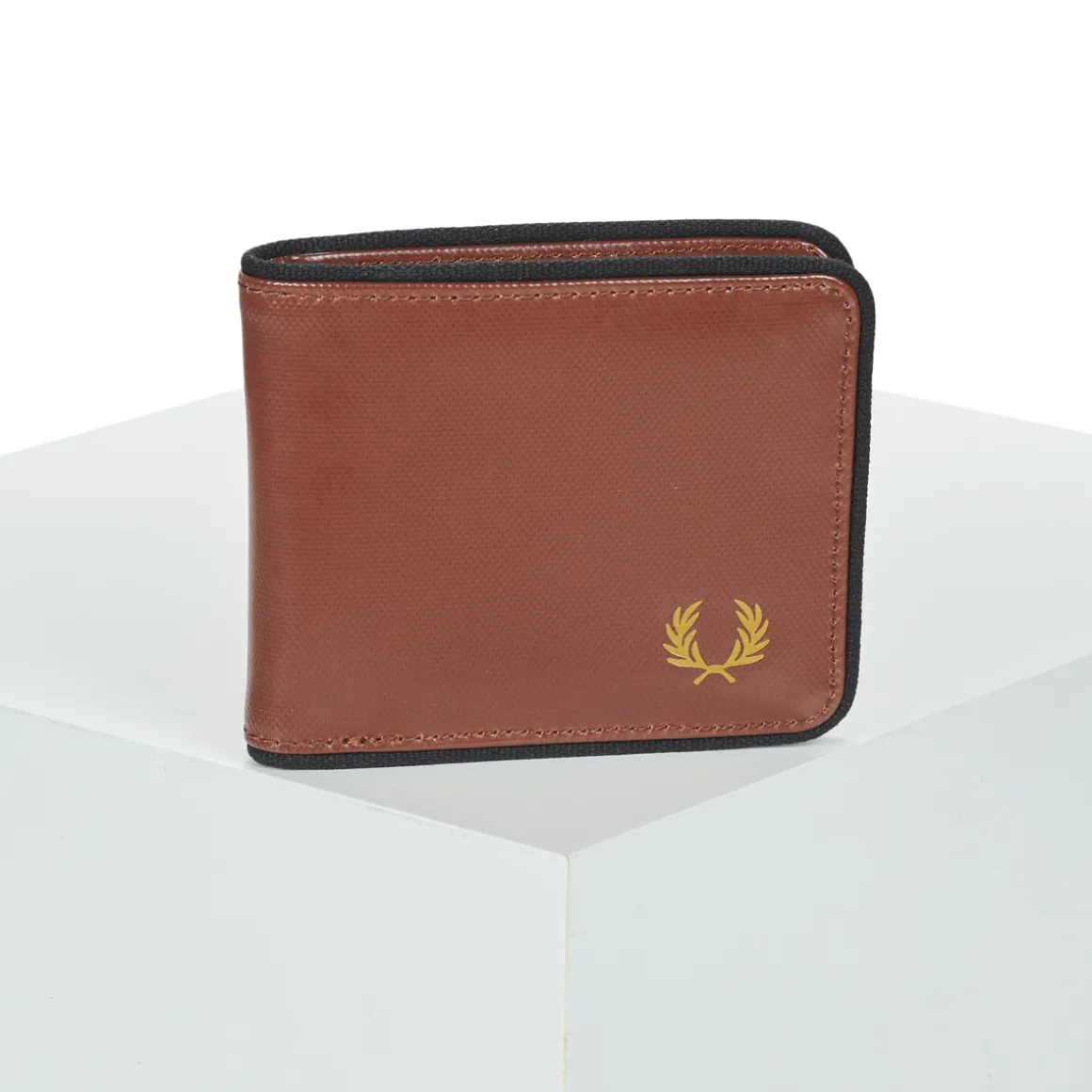 Fred Perry - COATED POLYESTER BILLFOLD WALL