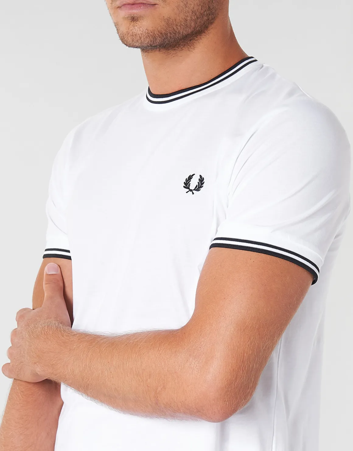 Fred Perry - TWIN TIPPED T-SHIRT