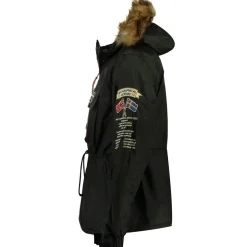 Geographical Norway - BARMAN BOY