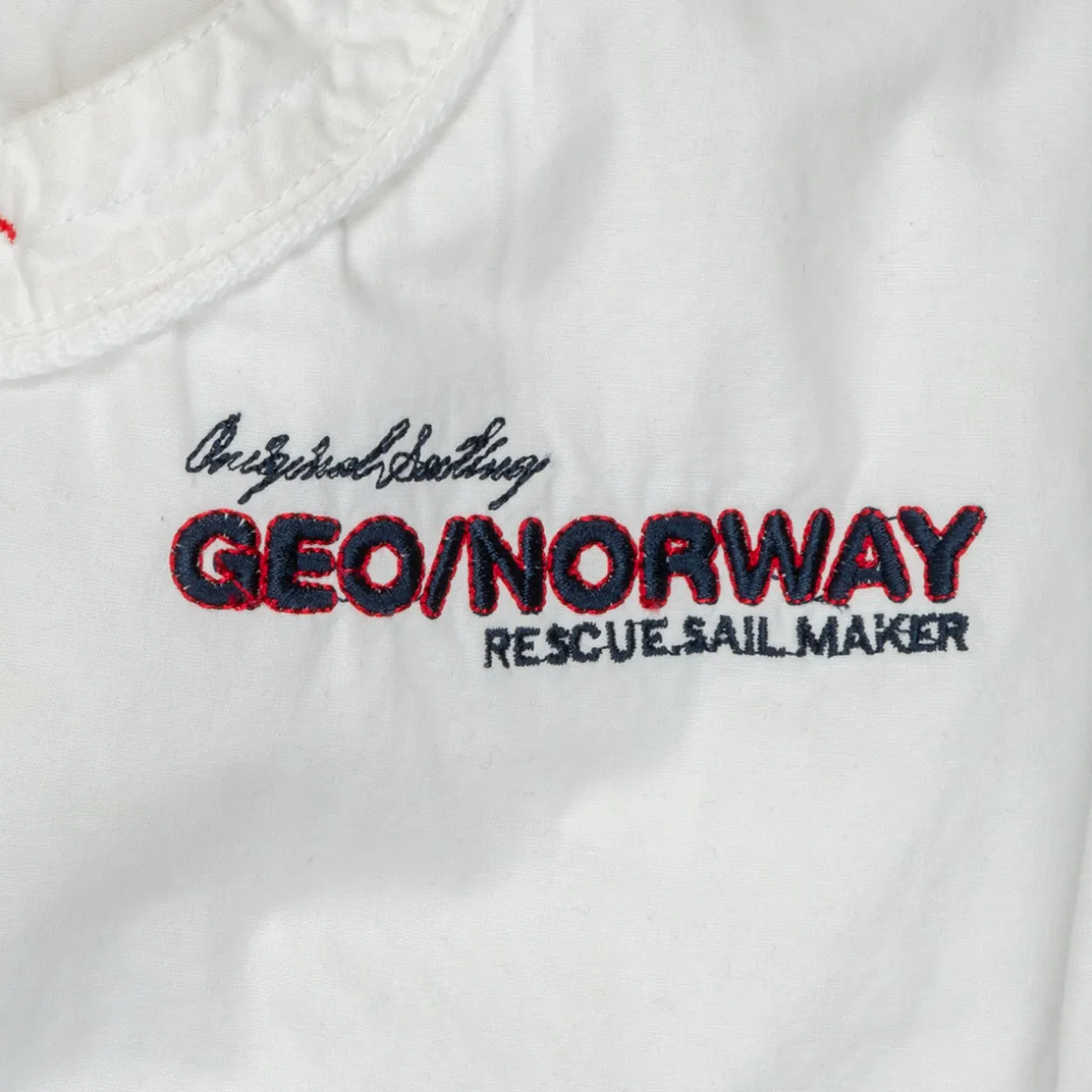 Geographical Norway - POUDRE