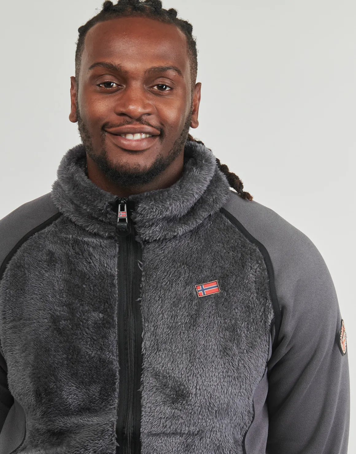 Geographical Norway - TITANOZ