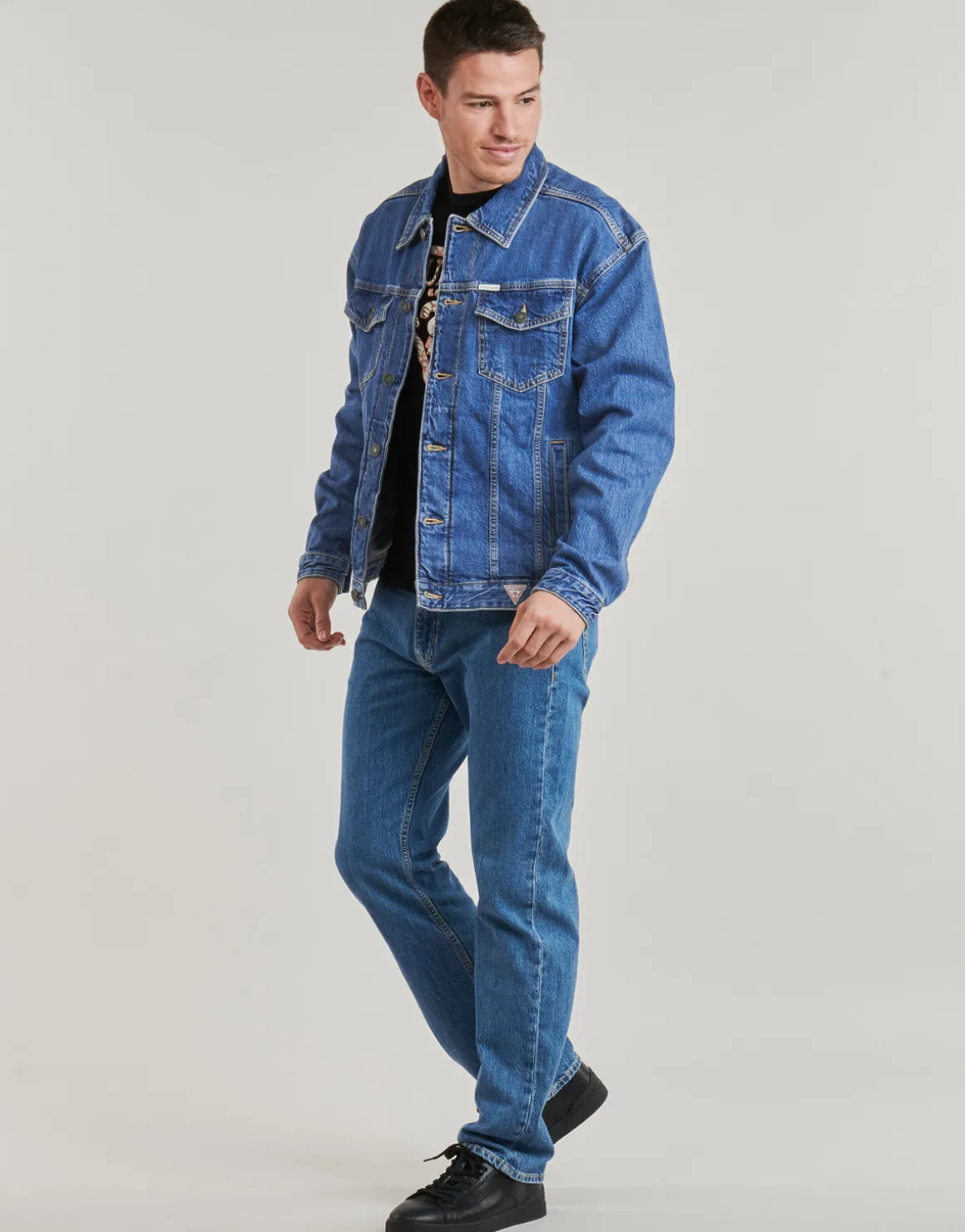 Guess - MENS OVERSIZE TRUCKER JACKE