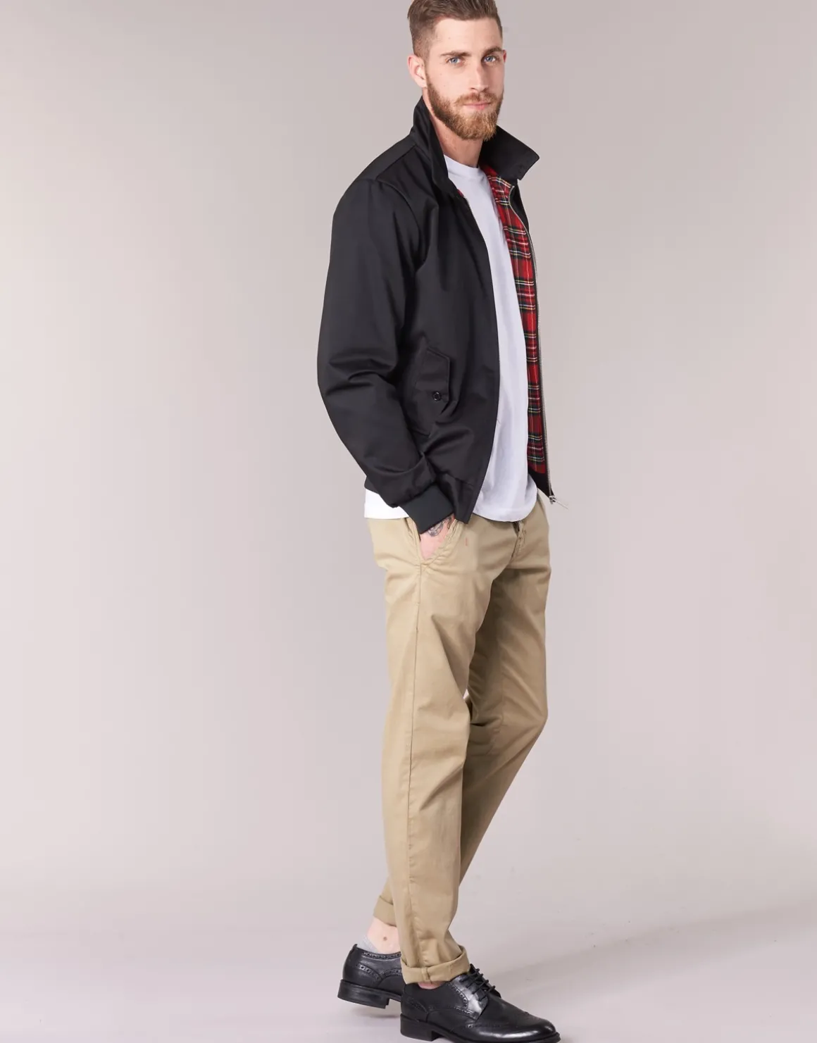 Harrington - HARRINGTON PAULO