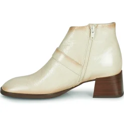 Hispanitas - CHARLIZE