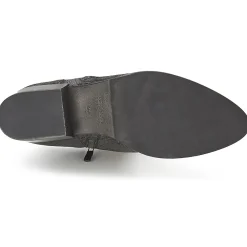 Janet&Janet - VILLIA