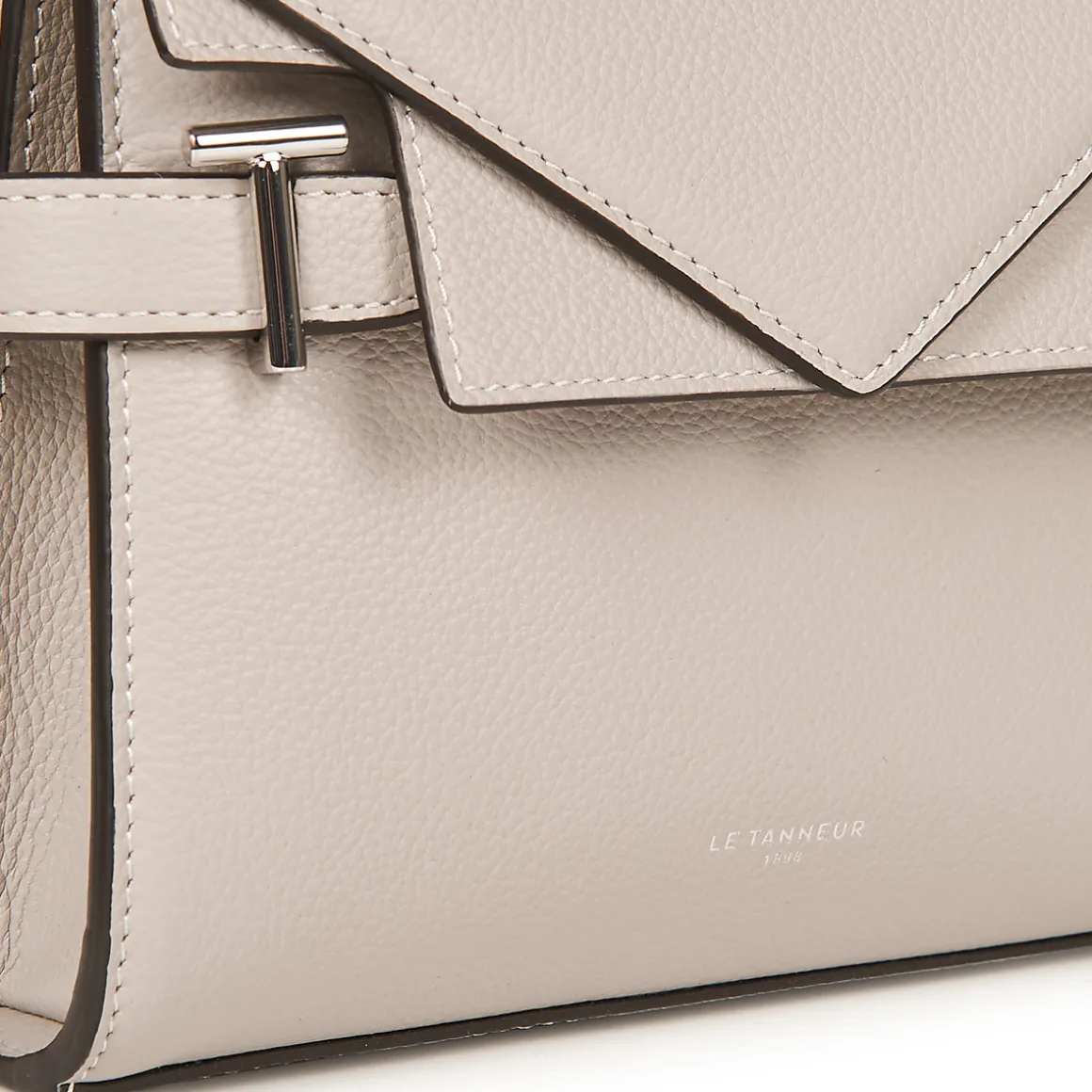 Le Tanneur - EMILIE SMALL