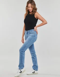 Lee - MARION STRAIGHT