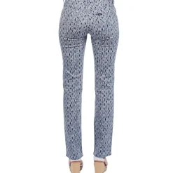 Lee - MARION STRAIGHT