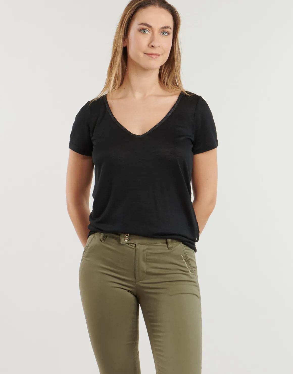 Les Petites Bombes - ARIANA