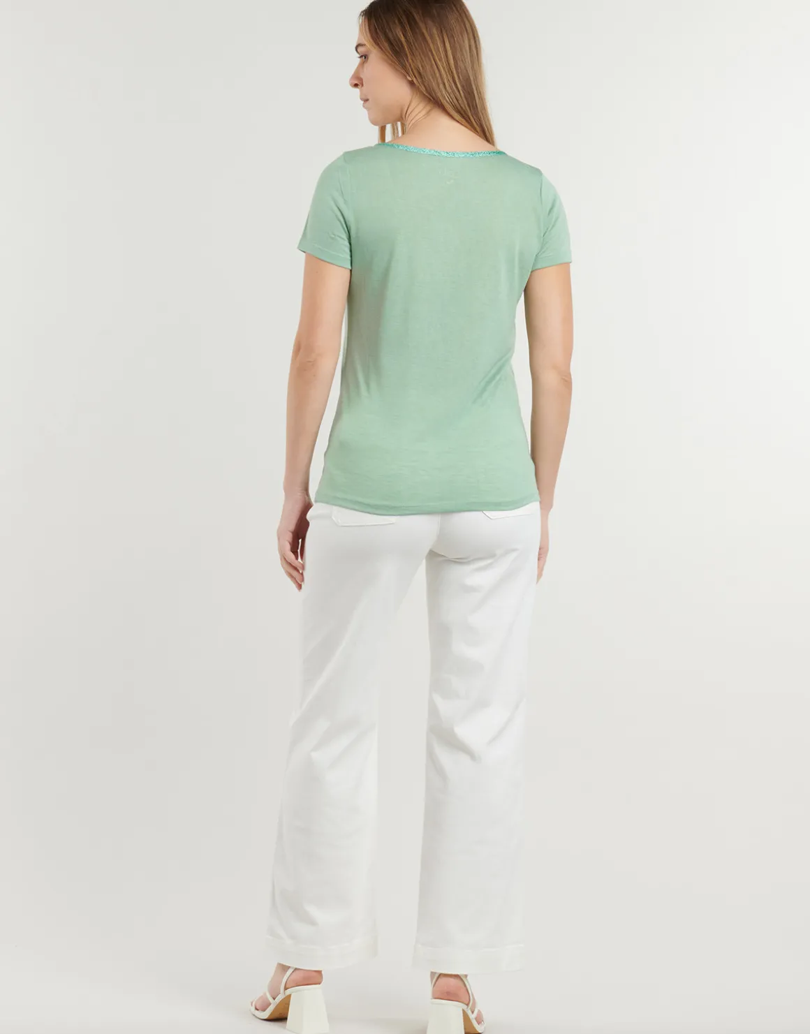 Les Petites Bombes - ARIANA