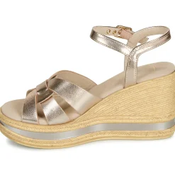 Les Petites Bombes - LEANA