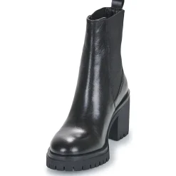 Les Tropéziennes par M Belarbi - VANEKA