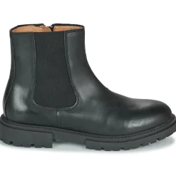 Little Mary - MAGGIE