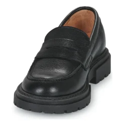 Little Mary - MARILOU