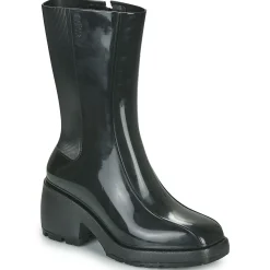 Melissa - MELISSA NANCY BOOT AD