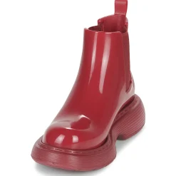 Melissa - MELISSA STEP BOOT AD