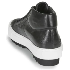 Melvin & Hamilton - MICK