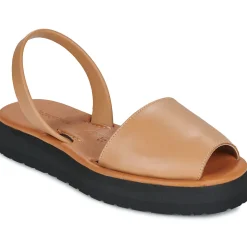 Minorquines - AVARCA PLATJA PLATEFORME