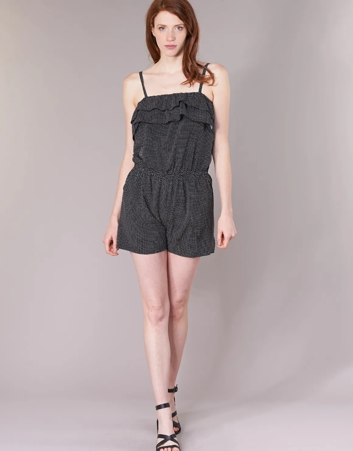 Molly Bracken - NOULO