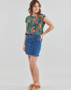 Molly Bracken - P1477CAE