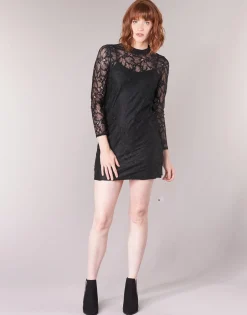 Molly Bracken - ZEDEL