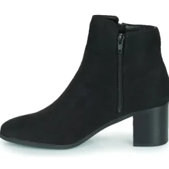 Moony Mood - PETROLIA