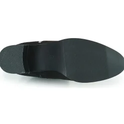 Moony Mood - PETROLIA