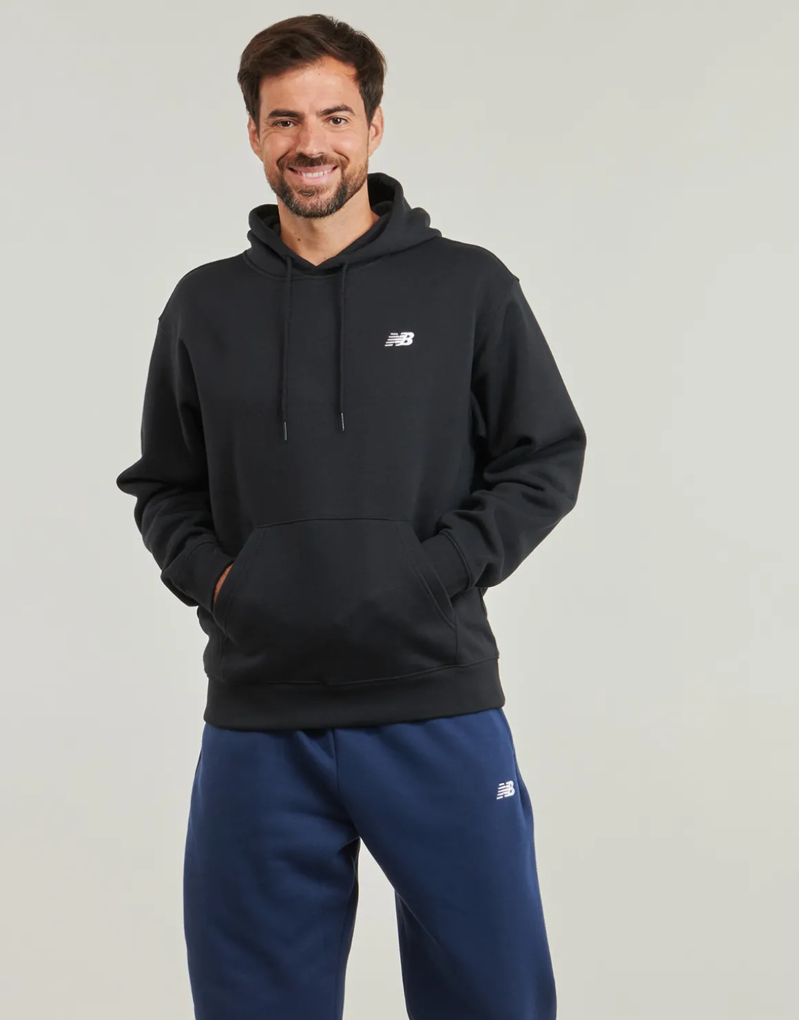 New Balance - SMALL LOGO HOODIE