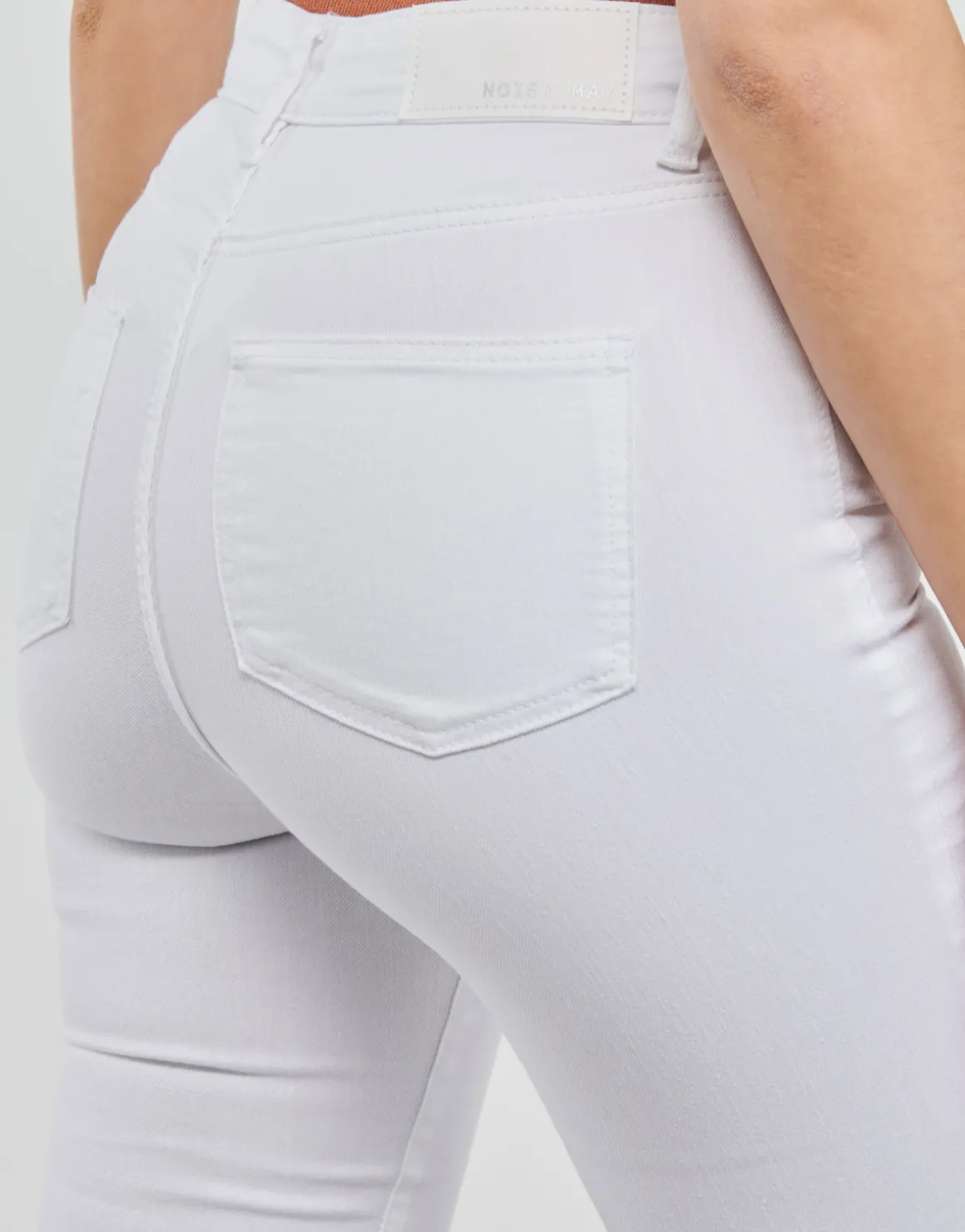 Noisy May - NMSALLIE HW KICK FLARED JEANS VI163BW S*