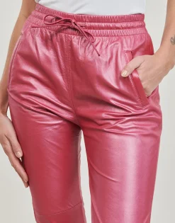 Oakwood - GIFT METAL