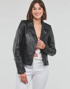 Oakwood - PRINCESS 6