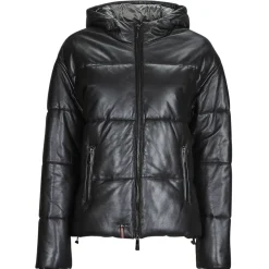 Oakwood - WANDA METAL