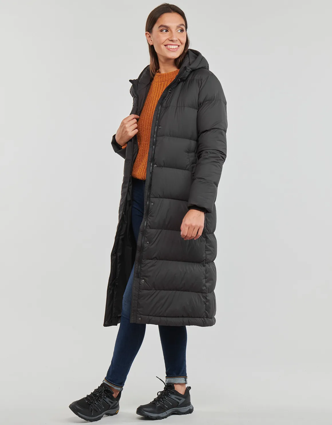 Patagonia - W'S SILENT DOWN LONG PARKA