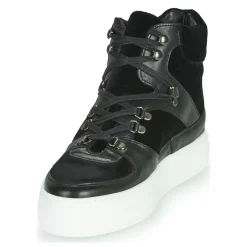 Pataugas - WISH/VE F4D